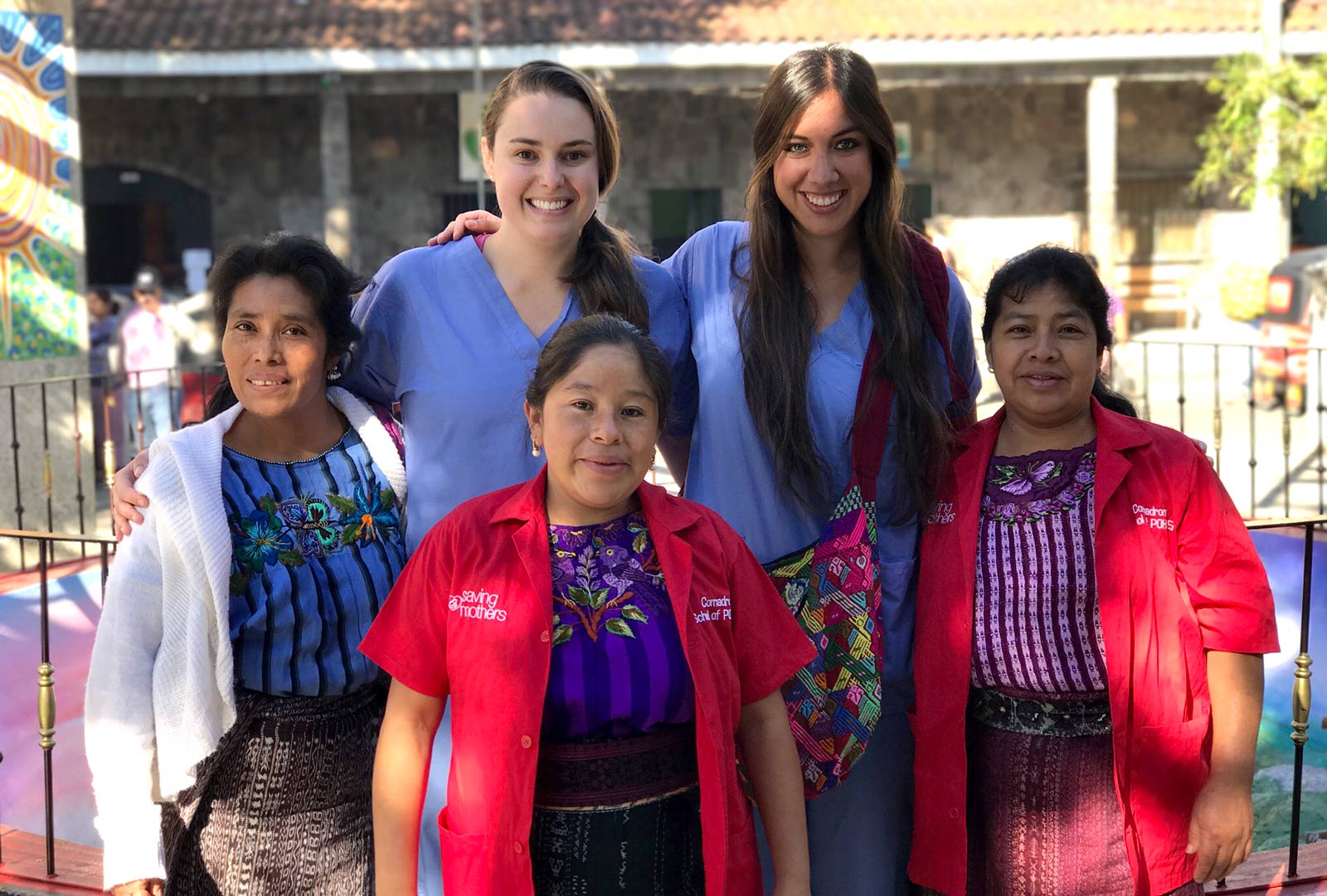 Medical Students Kristina Pfieffer and Kelsey Grossman in Guatemala